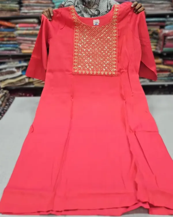 Dual Tone Cotton Zari Embroidery Straight Kurti with Side Cut |SD40